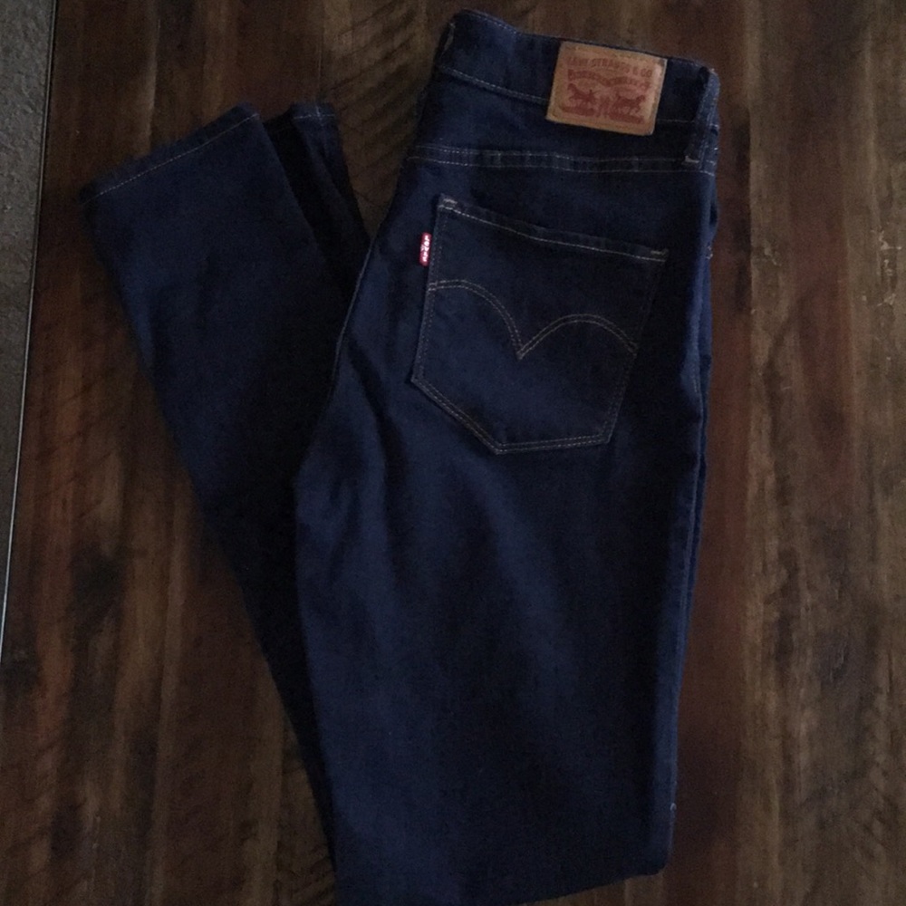 Levi’s 721 High Rise Skinny Jeans